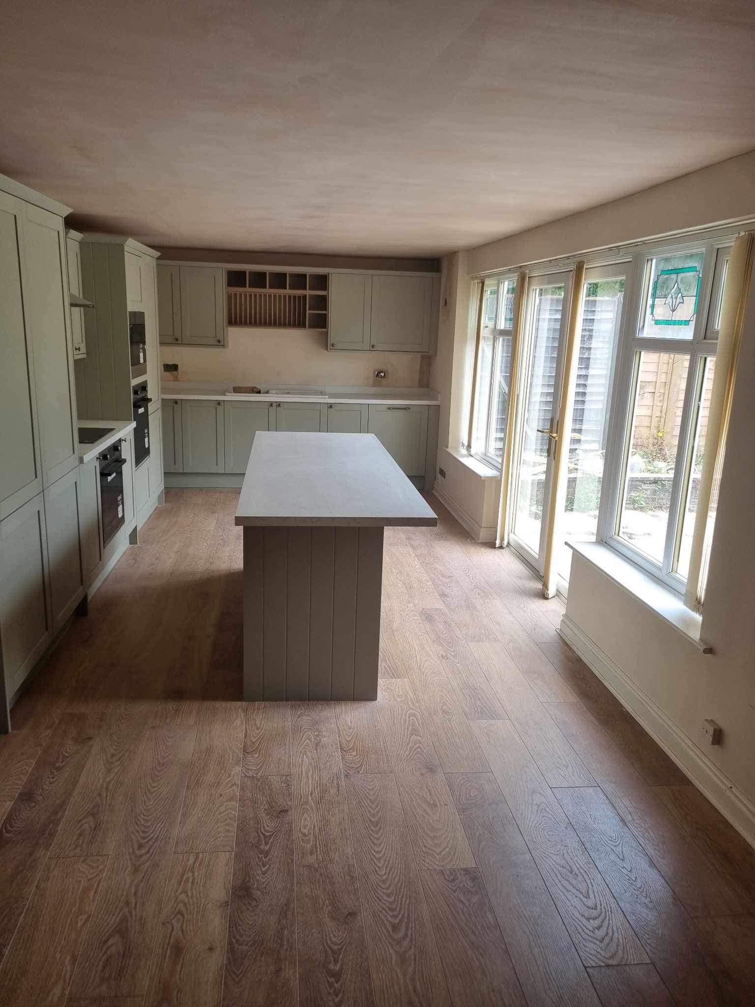 kitchen installer hull
